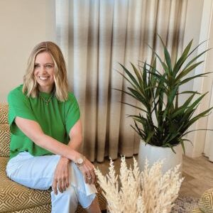 Julie-Kinne-Image-5-resize-home Julie-Kinne-Image-5-resize-home